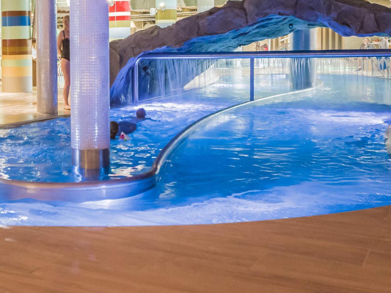 Vacationclub - Rezydencja Bursztyn Apartament 36 Свиноуйсьце Экстерьер фото