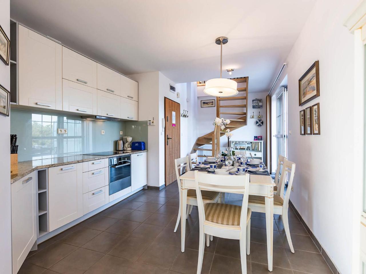 Vacationclub - Rezydencja Bursztyn Apartament 36 Свиноуйсьце Экстерьер фото